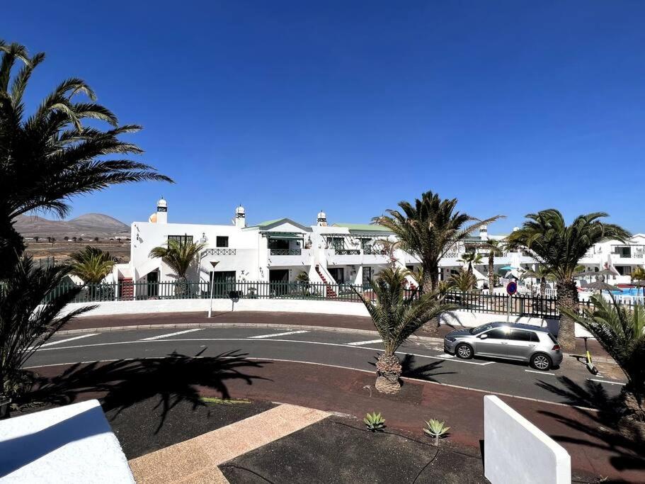 Casa Breen - Spacious 1 Bedroom Apartment In Matagorda With Communal Pool Tías Kültér fotó