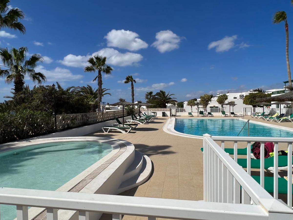Casa Breen - Spacious 1 Bedroom Apartment In Matagorda With Communal Pool Tías Kültér fotó